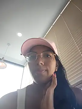 SheenaBrooke online show from February 12, 5:18 am