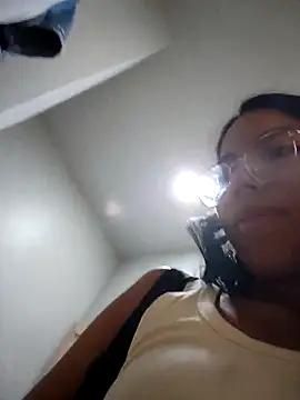 SheenaBrooke online show from April 12, 3:54 am