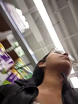 Snapshot of SheenaBrooke chatting on October 29, 7:46 pm SheenaBrooke online show from October 29, 7:46 pm