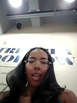 SheenaBrooke online show from March 11, 4:06 am