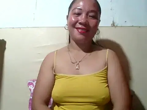 HungryPussypinayX online show from December 29, 7:00 pm
