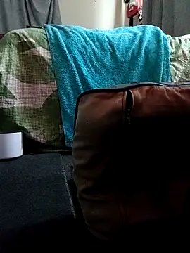 TheTree13 online show from March 25, 9:46 pm