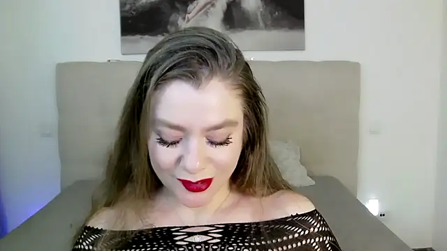 PetersEmily online show from February 6, 3:20 pm