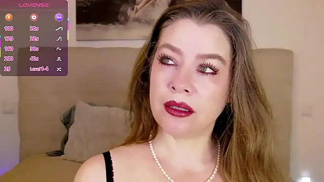 PetersEmily online show from March 16, 10:34 pm