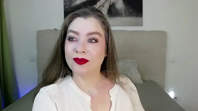 PetersEmily online show from February 23, 2:25 pm