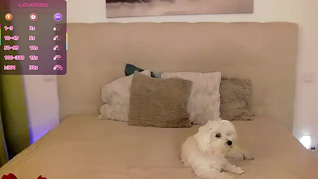 PetersEmily online show from September 14, 10:21 pm