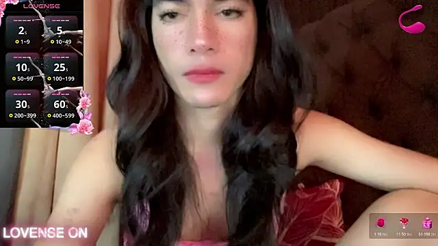 QUEEN LILITH online show from June 4, 9:25 am