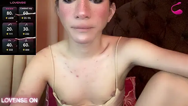 QUEEN LILITH online show from April 18, 8:05 am