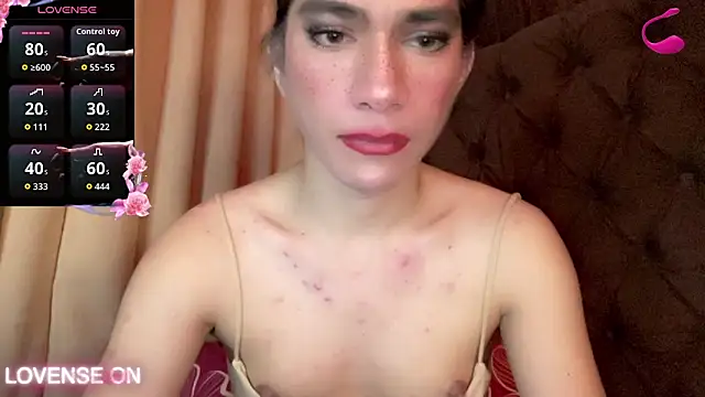 QUEEN LILITH online show from May 6, 7:12 am