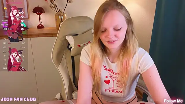 Snapshot of evangel1ne chatting on November 29, 9:37 pm evangel1ne online show from November 29, 9:37 pm