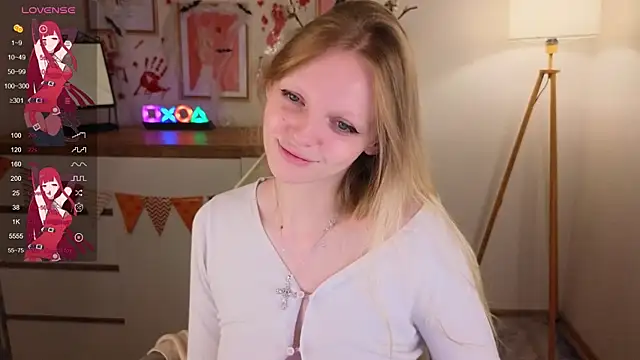 Snapshot of evangel1ne chatting on November 2, 9:20 pm evangel1ne online show from November 2, 9:20 pm