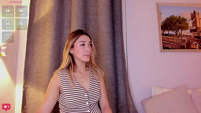 Assh lee  online show from October 30, 12:58 pm