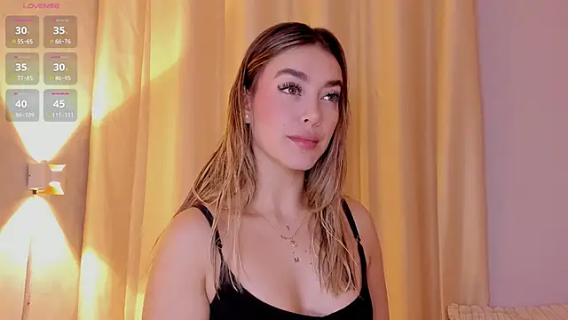 Assh lee  online show from February 20, 1:13 pm