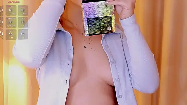 Assh lee  online show from March 24, 1:00 pm