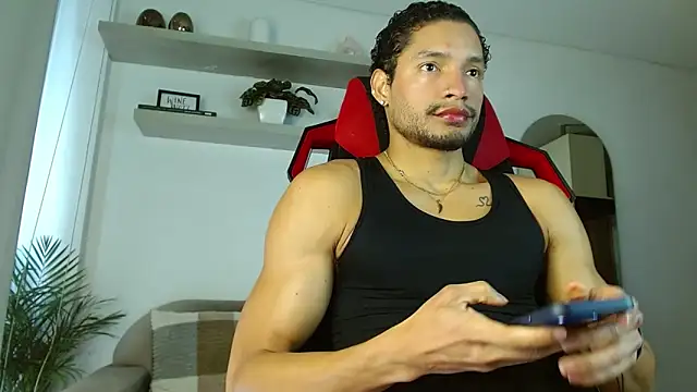 Robyn Miller online show from October 1, 1:37 pm