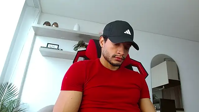 Robyn Miller online show from October 11, 7:04 pm