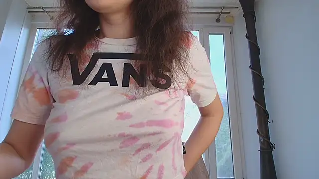 Anna Lewis online show from March 26, 8:01 am