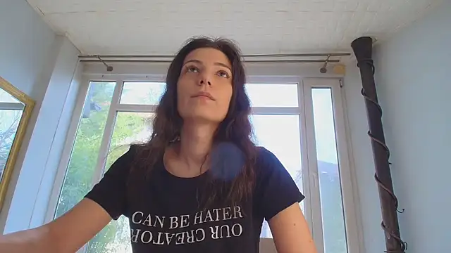 Anna Lewis online show from March 25, 7:41 am