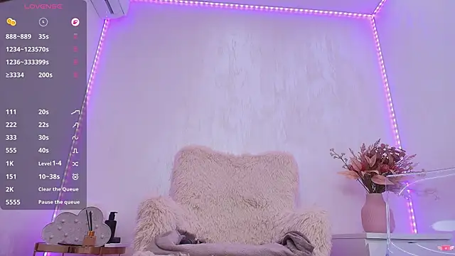 Anna Lewis online show from April 24, 6:37 am