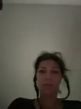 Anna Lewis online show from July 10, 7:41 am