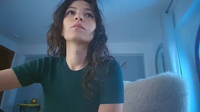 Anna Lewis online show from January 10, 7:15 am