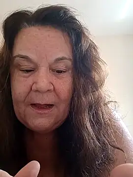 Snapshot of Yaya_Mineira chatting on March 22, 1:19 pm Yaya Mineira online show from March 22, 1:19 pm