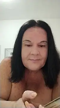 Snapshot of Yaya_Mineira chatting on July 20, 10:45 pm Yaya Mineira online show from July 20, 10:45 pm