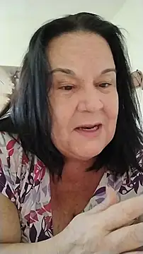 Snapshot of Yaya_Mineira chatting on June 18, 1:05 pm Yaya Mineira online show from June 18, 1:05 pm