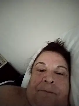 Yaya Mineira online show from November 3, 8:29 am