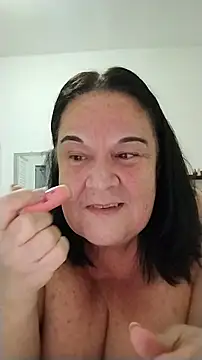 Snapshot of Yaya_Mineira chatting on June 27, 12:49 am Yaya Mineira online show from June 27, 12:49 am