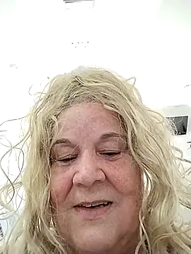 Yaya Mineira online show from November 12, 5:50 pm