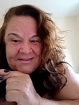 Snapshot of Yaya_Mineira chatting on February 13, 12:11 pm Yaya Mineira online show from February 13, 12:11 pm