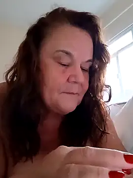 Snapshot of Yaya_Mineira chatting on January 19, 9:13 pm Yaya Mineira online show from January 19, 9:13 pm