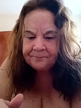 Snapshot of Yaya_Mineira chatting on January 29, 12:02 pm Yaya Mineira online show from January 29, 12:02 pm