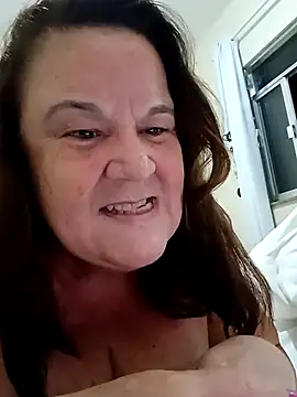 Snapshot of Yaya_Mineira chatting on March 5, 12:05 am Yaya Mineira online show from March 5, 12:05 am