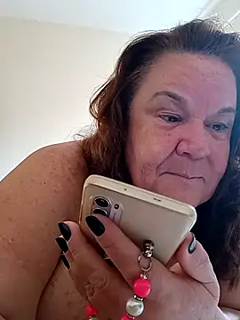 Snapshot of Yaya_Mineira chatting on February 12, 12:22 pm Yaya Mineira online show from February 12, 12:22 pm