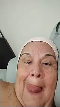 Yaya Mineira online show from June 4, 12:37 am