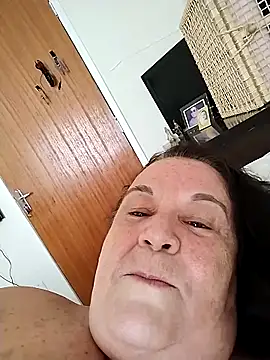 Yaya Mineira online show from November 2, 12:54 pm