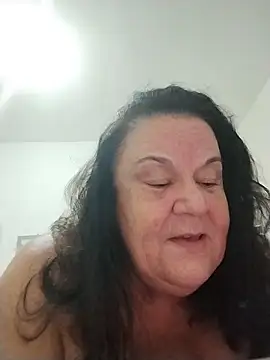 Yaya Mineira online show from March 18, 11:48 pm