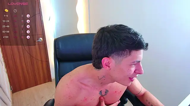 harrisoncuper online show from November 23, 11:04 pm