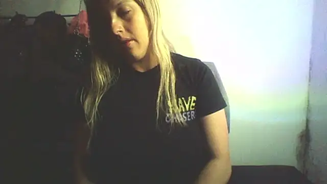 La pauli latina online show from May 15, 3:59 am
