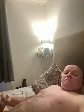 locallad88 online show from January 14, 7:56 am