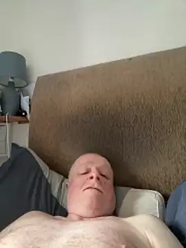 locallad88 online show from February 20, 8:38 am