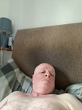 locallad88 online show from March 2, 4:58 pm