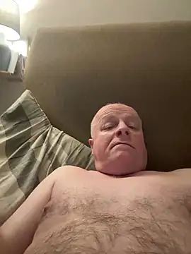 locallad88 online show from March 26, 11:35 pm