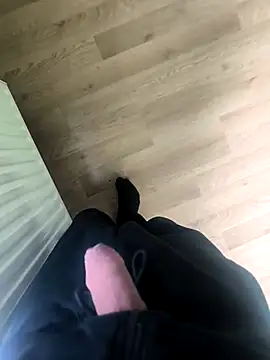 Snapshot of Koudy1 chatting on November 23, 12:04 pm Koudy1 online show from November 23, 12:04 pm