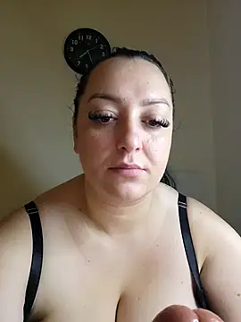 mihaelaa online show from November 20, 6:25 am