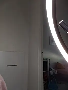 mihaelaa online show from February 24, 2:51 pm