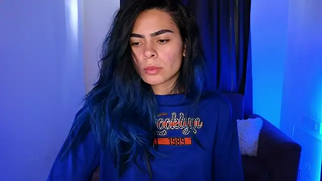 sexyladyy  online show from February 7, 10:18 pm