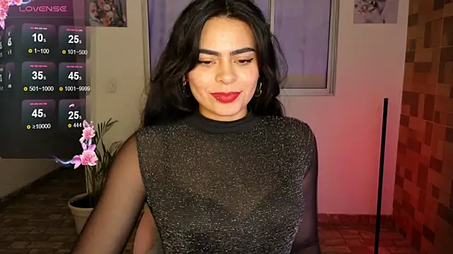 Snapshot of sexyladyy_ chatting on February 20, 1:57 am sexyladyy online show from February 20, 1:57 am